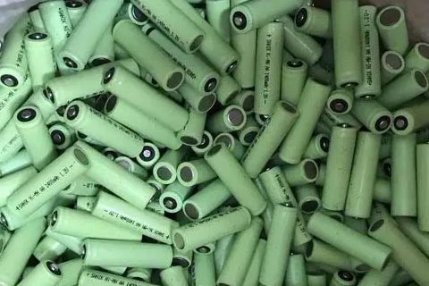 安庆太湖废聚合物锂电池回收-高价叉车蓄电池回收